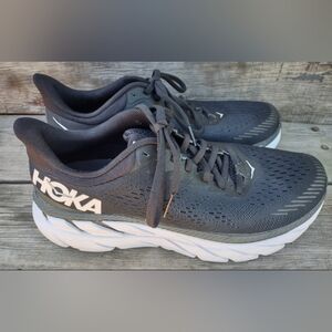 Hoka One One Clifton 7 Size US 9 1110509 BWHT Black & White Running Shoes
